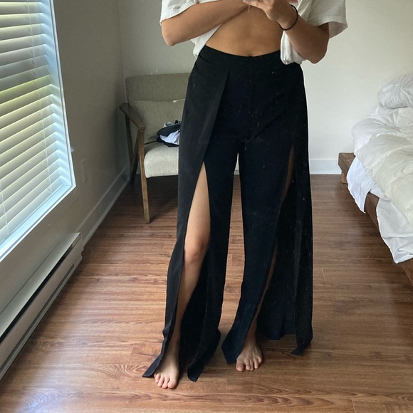 Zara Pants - Flowy Black slit pants
